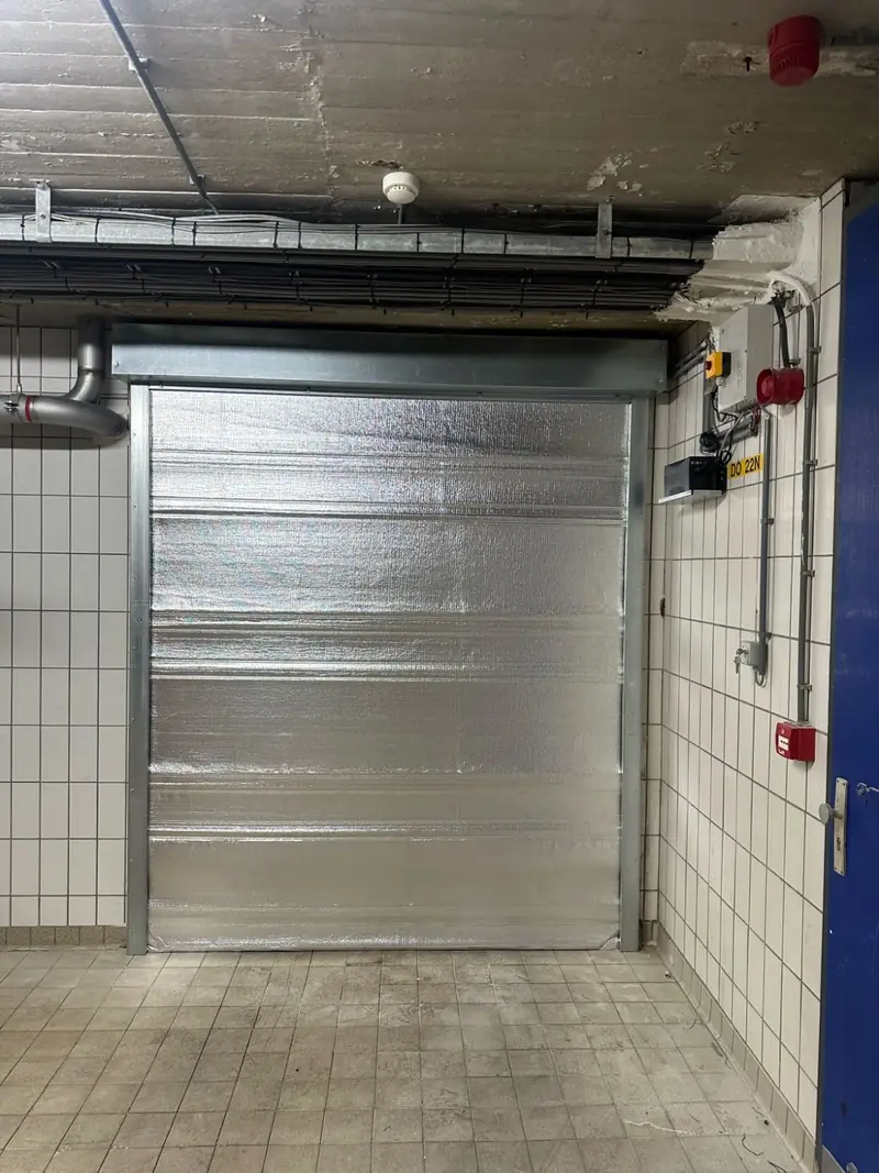 Brandwerend rolscherm vervangen – foto 1